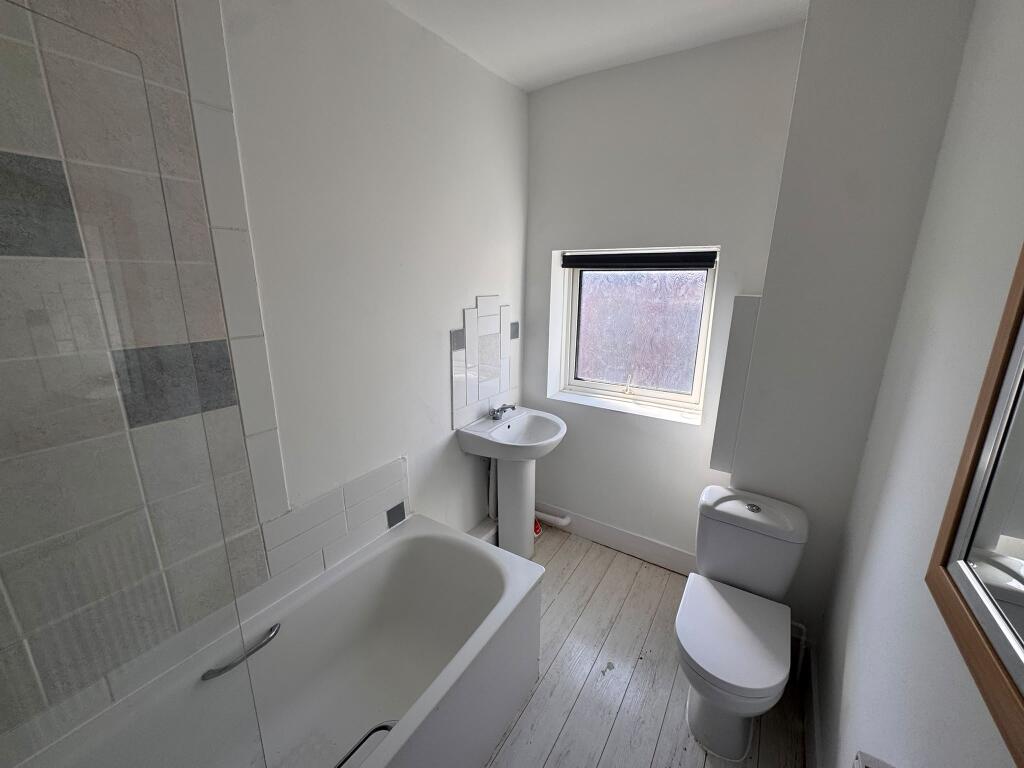 Apartment in Canterbury - View 5