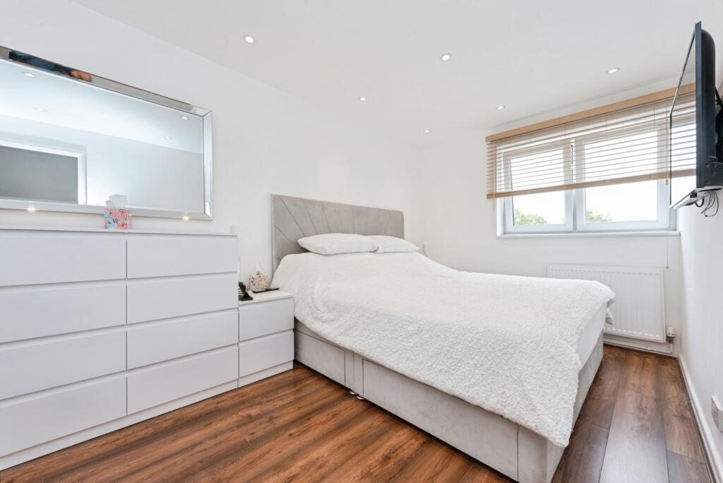 Edgar Road, Whitton, Hounslow, TW4 photo 4