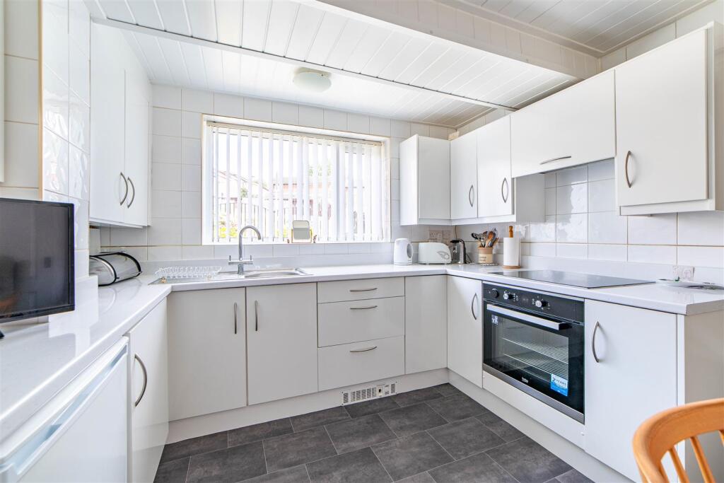 House in Newcastle upon Tyne, Tyne and Wear - View 2