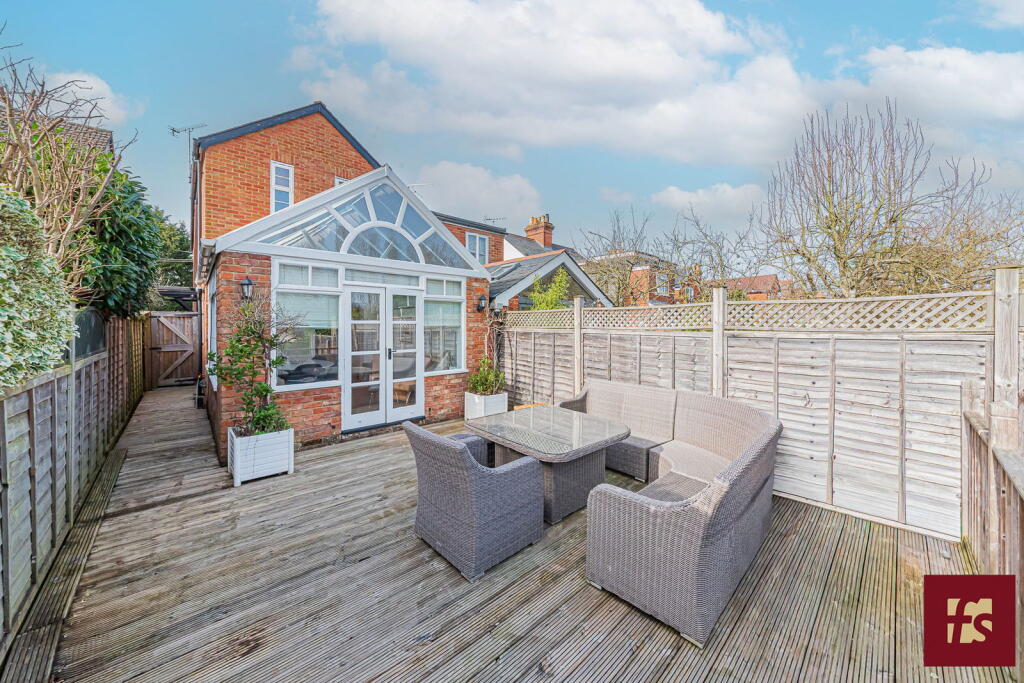 Main image of property: Hope Cottages, Bracknell Road, Warfield, Bracknell, Berkshire RG42 6LR