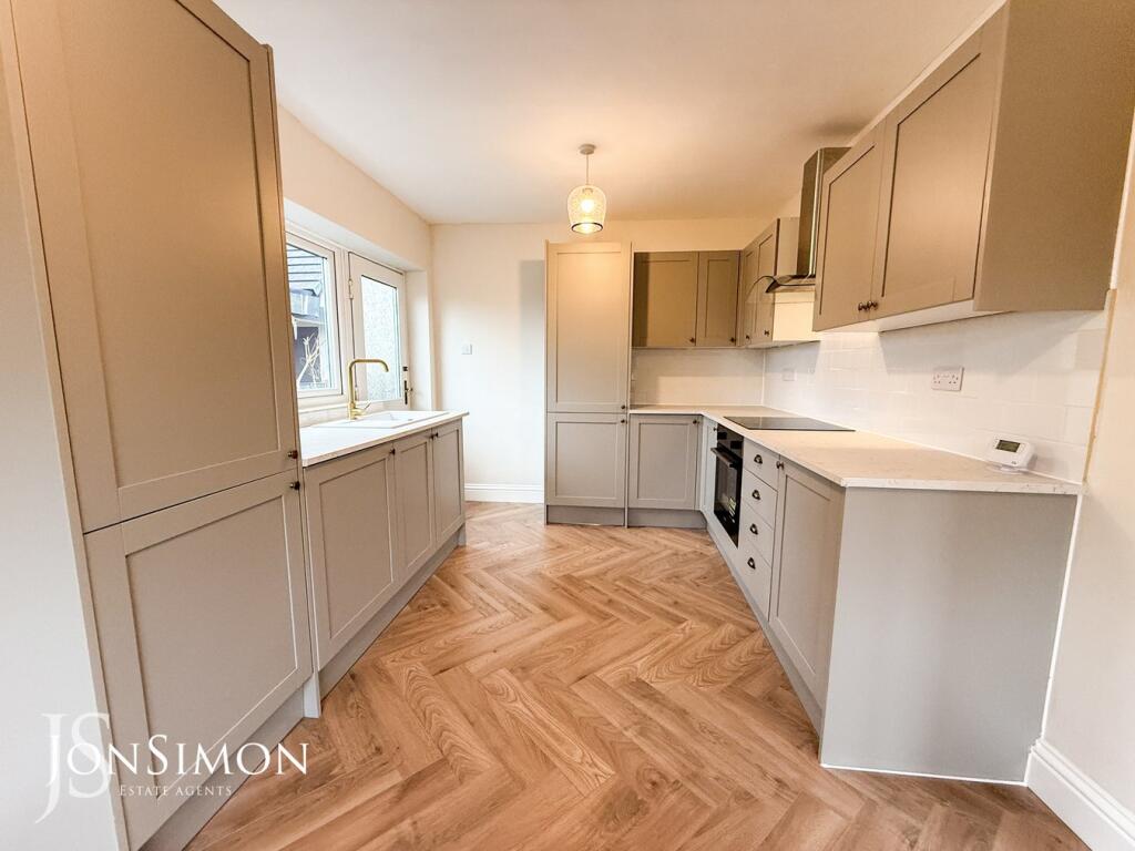 Stretton Road, Greenmount, Bury, BL0 photo 4