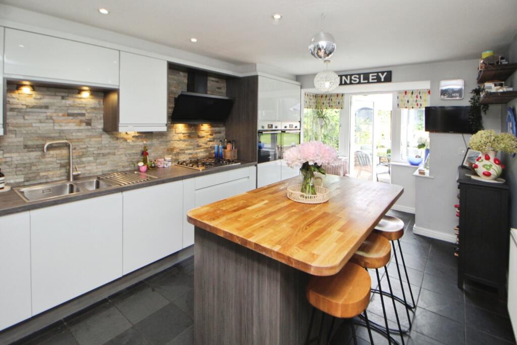 House in High Peak, Shirebrook Park - View 5