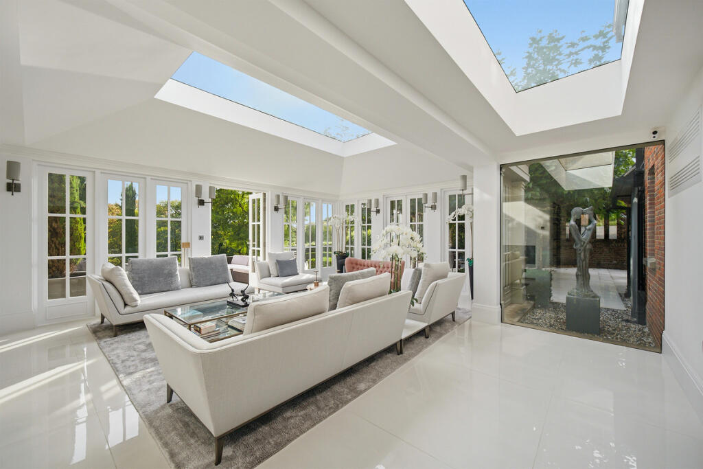 House in Reading - View 5