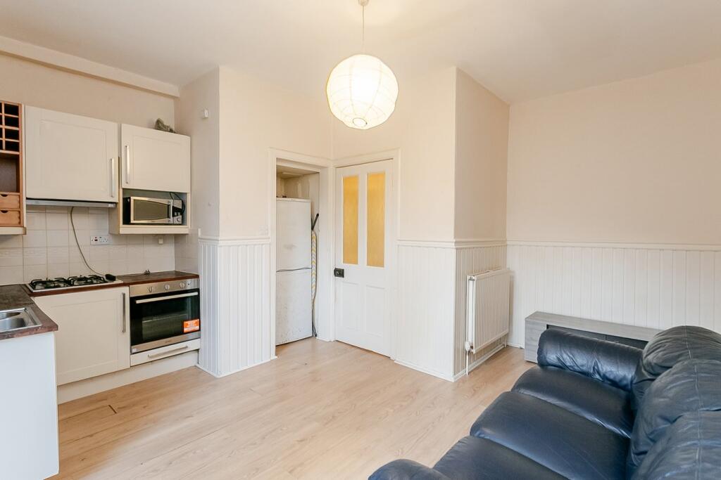 Apartment in Edinburgh, Fort, Leith Harbour & Newhaven - View 4