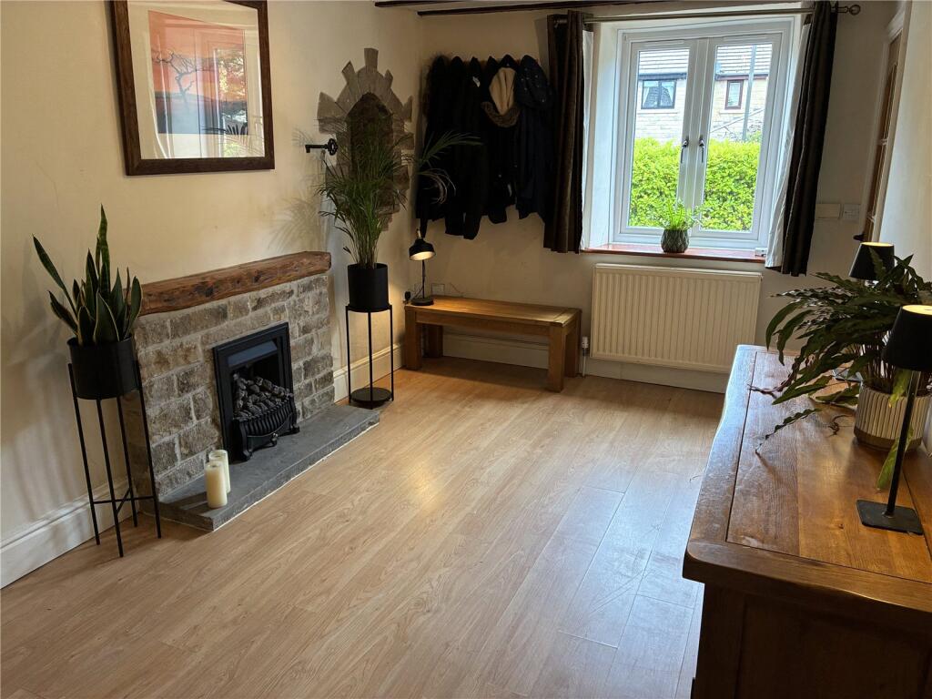 House in Stockport - View 4