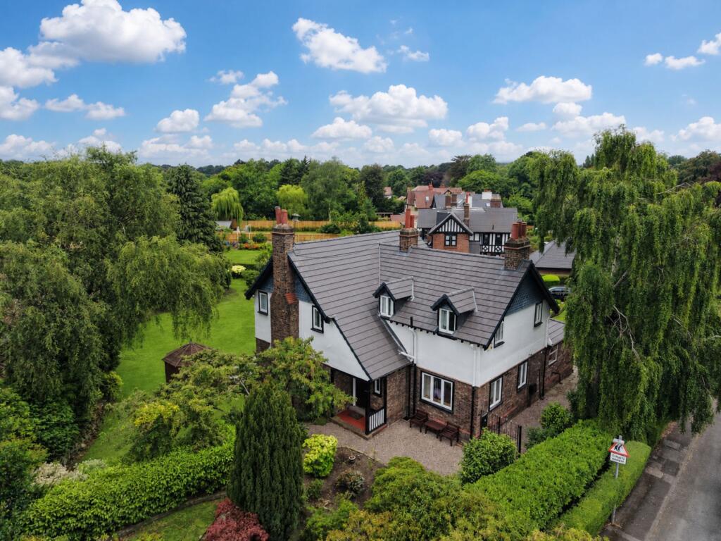 Main image of property: Vyner Road South, Prenton, CH43