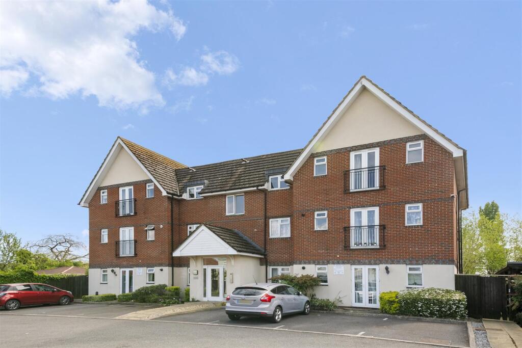 Main image of property: Uxbridge Road, Hayes