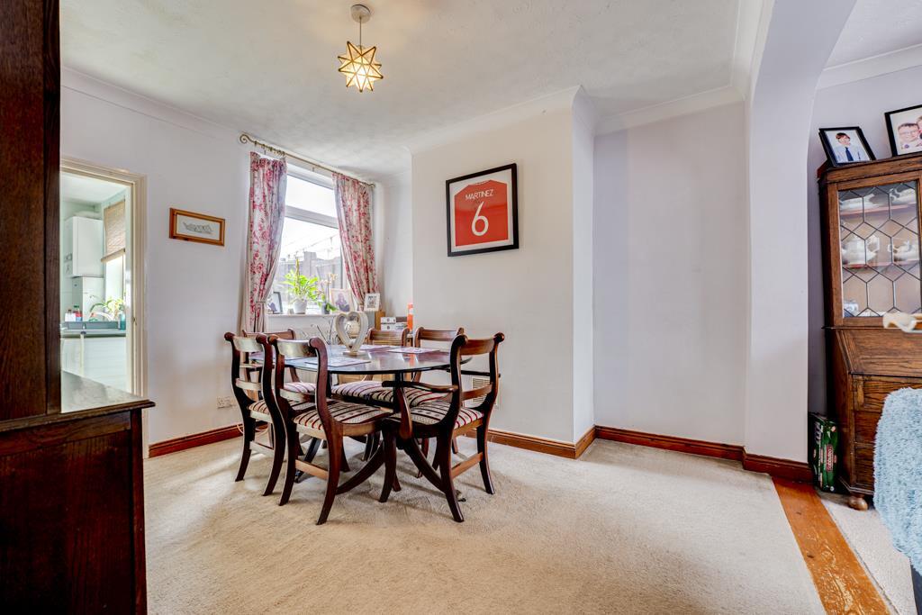 House in Kettering, North Northamptonshire - More