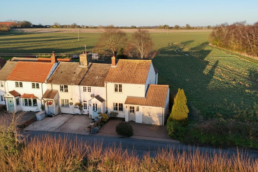 Main image of property: Beccles Road, Belton, Great Yarmouth