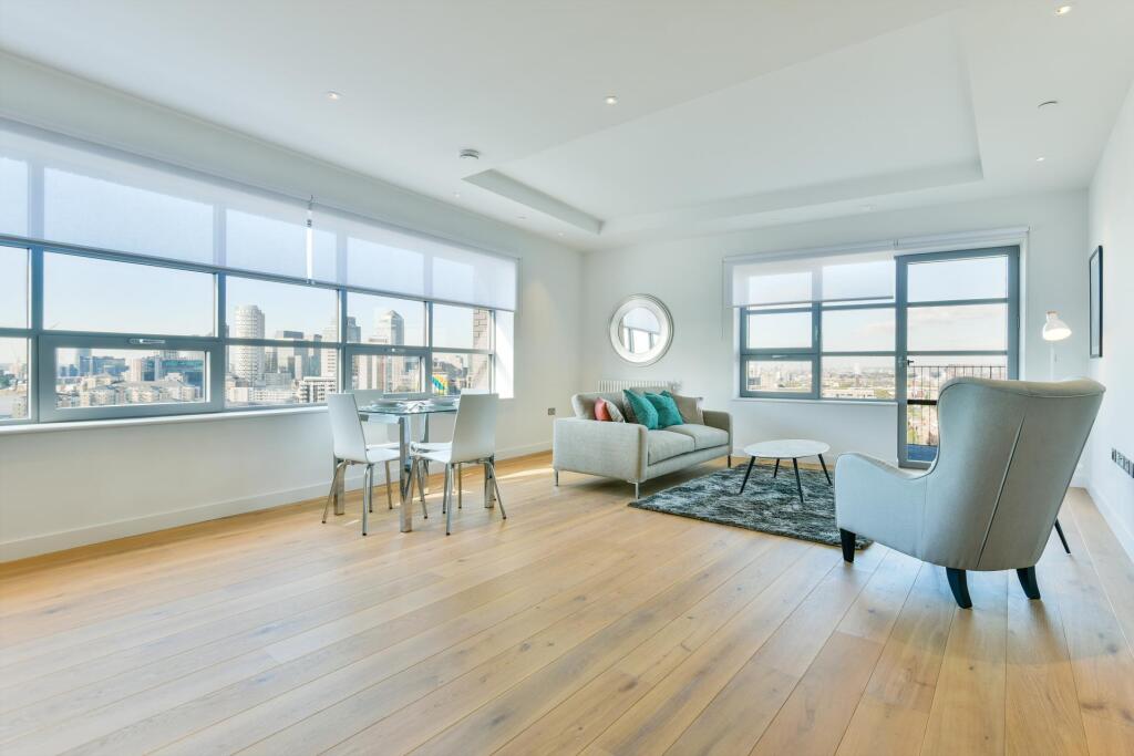 Main image of property: Kent Building, London City Island, E14