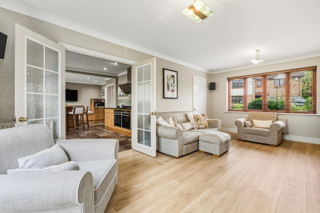 House in East Hertfordshire, Bishop's Gate, Bishop's Stortford - View 5