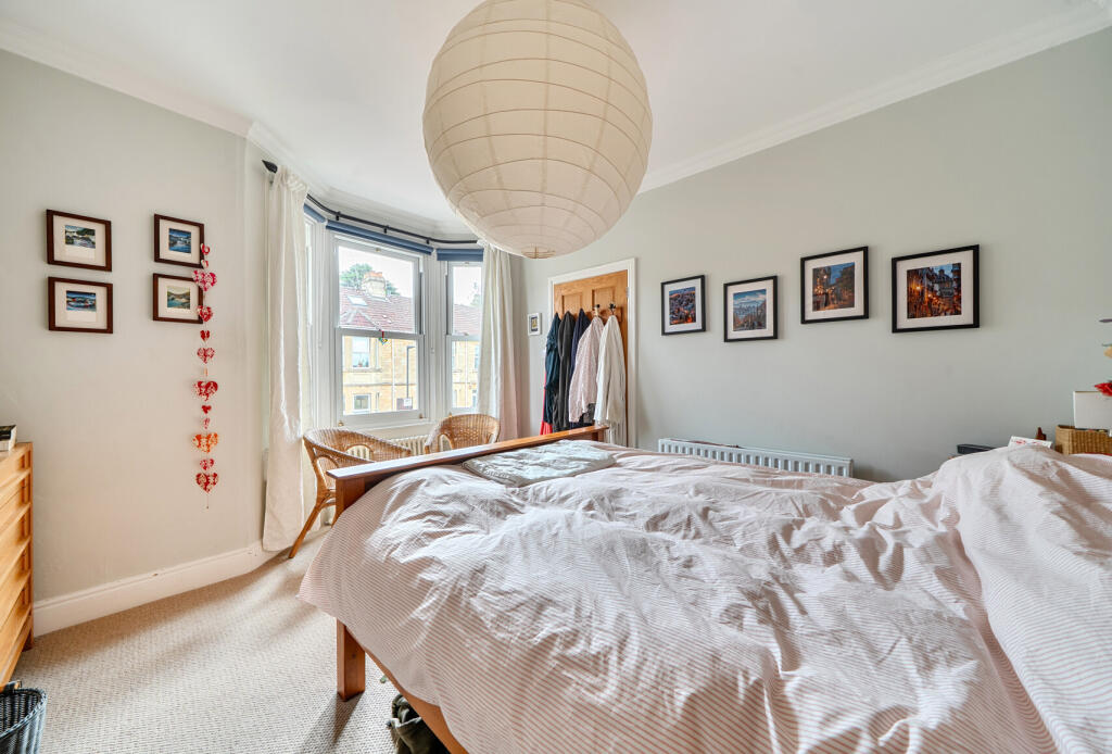 House in Bath, Oldfield Park - More