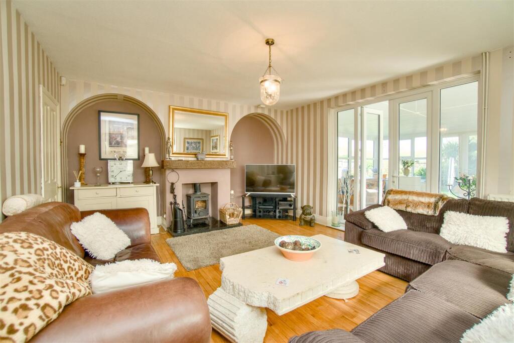 House in Sheriff Hutton - View 4