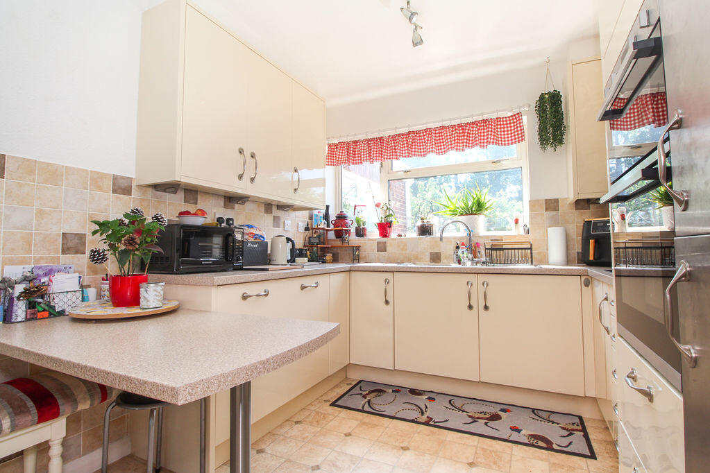 House in Kempston, Bedford - View 5