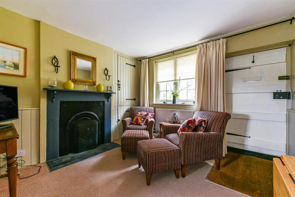 Bond Street, Arundel photo 3
