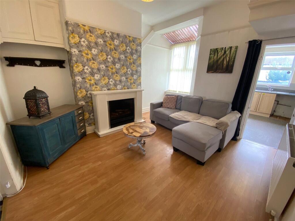 House in Lancaster - View 5