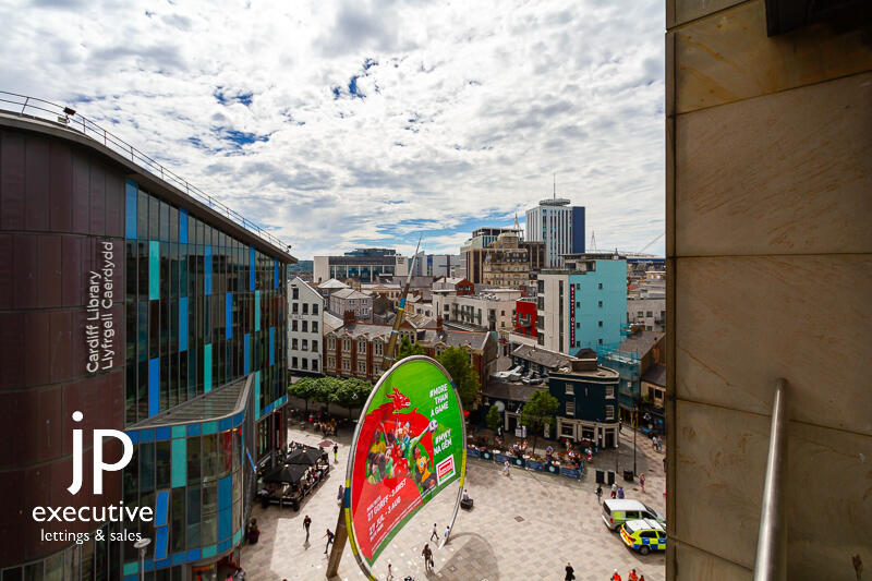 Main image of property: The Hayes, Cardiff(City), CF10