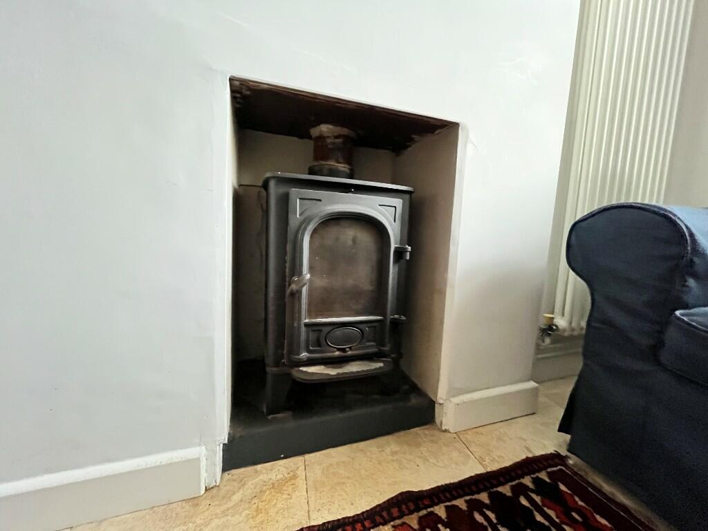 2 bedroom semi-detached house for sale in Sutton Street Flore Northants, NN7 - View 6