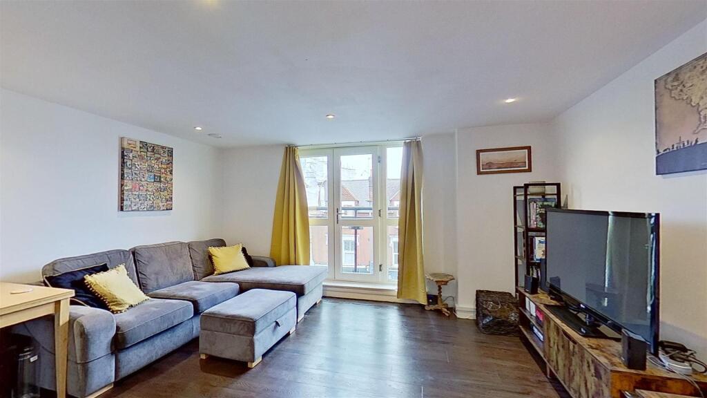 Main image of property: Garratt Lane, London