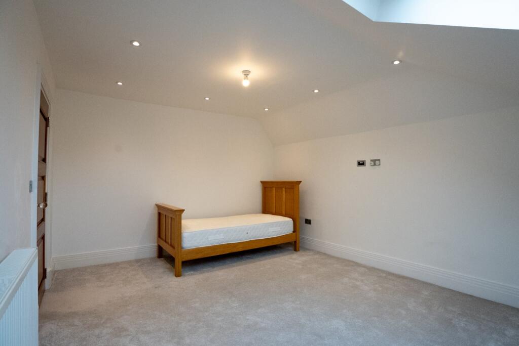 Additional image 26 of Warwick Road, Knowle, Solihull, West Midlands, B93