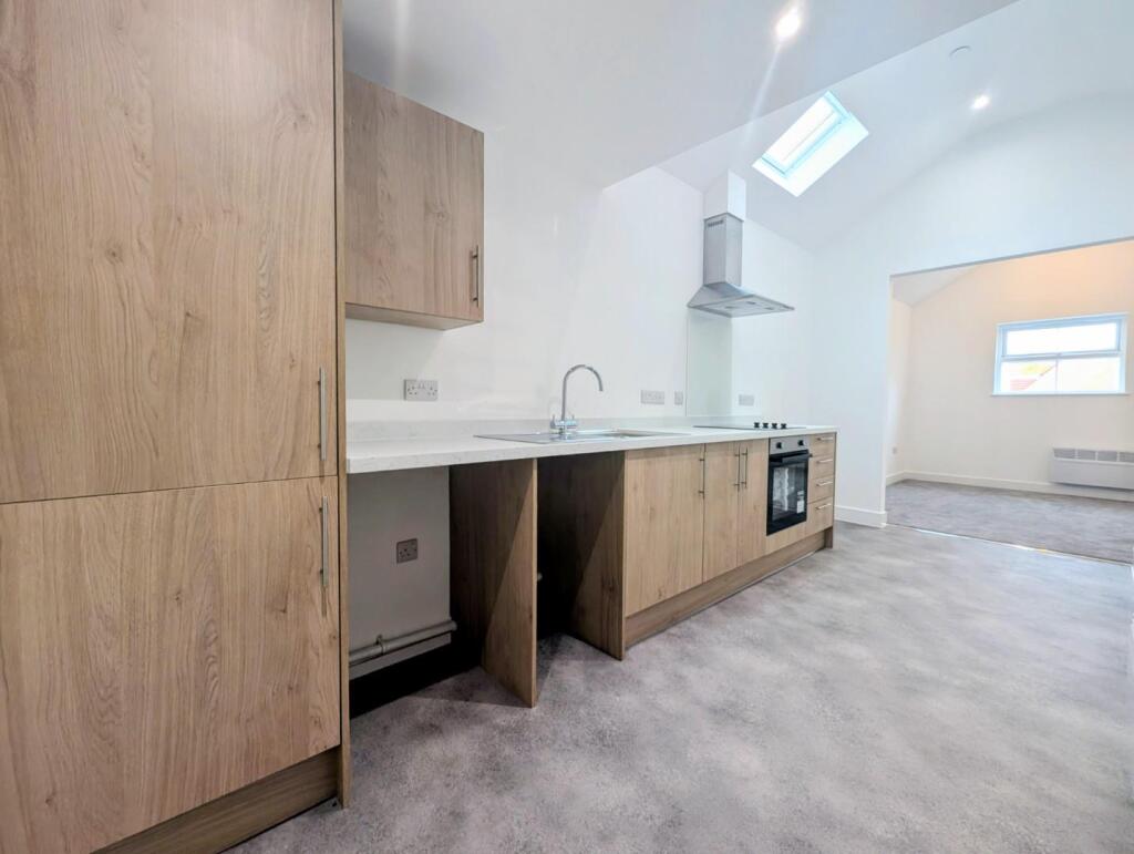 Apartment in Dorchester - More