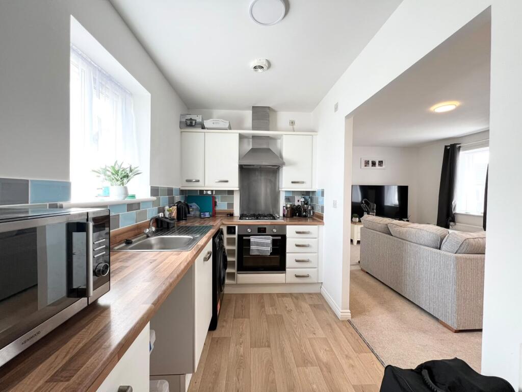 Apartment in Plymouth - View 4