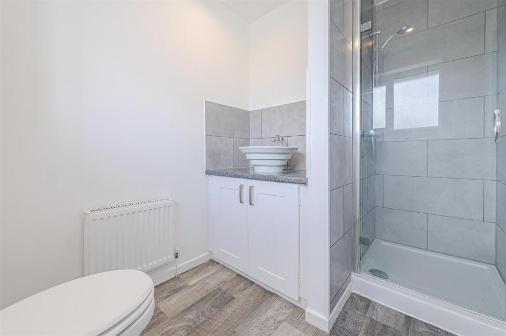 Additional image 31 of 75 Falcon, Wilnecote, B77