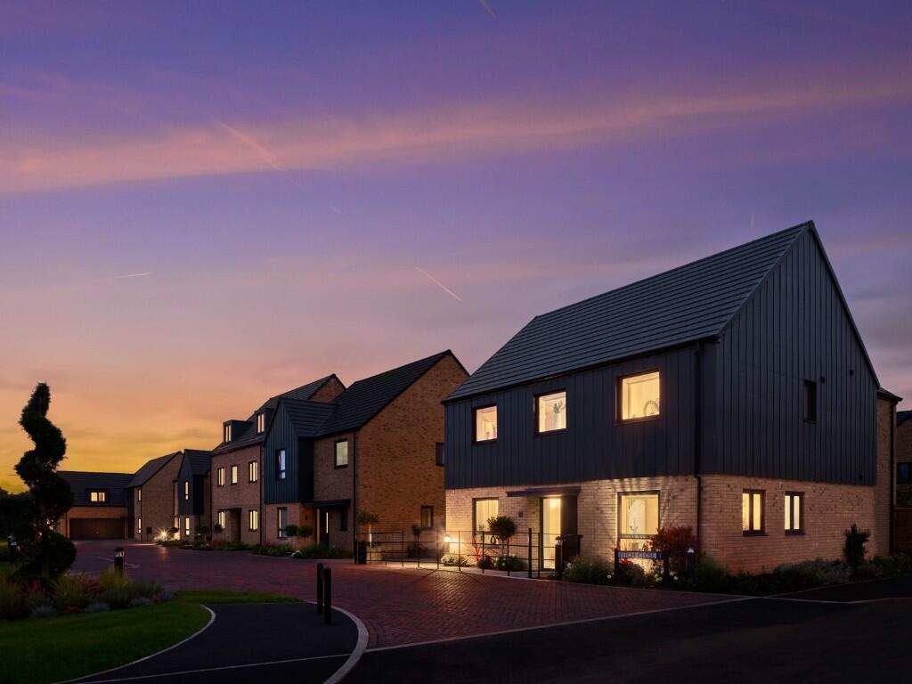 Main image of property: Stocks Lane,
Kelvedon Hatch,
Brentwood,
CM150BN