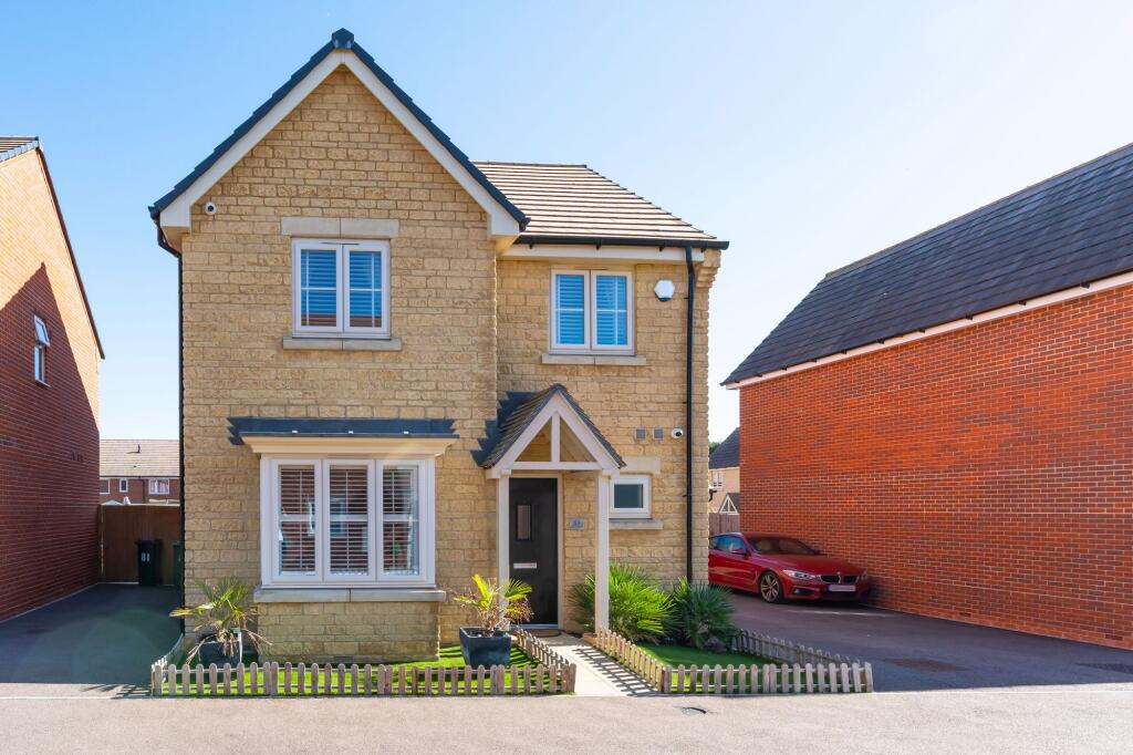 House in Oxford - More