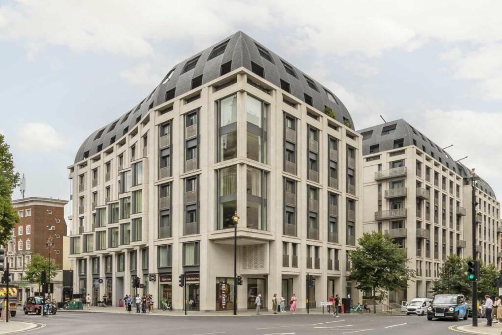 Main image of property: Milford House, 190 The Strand, WC2R