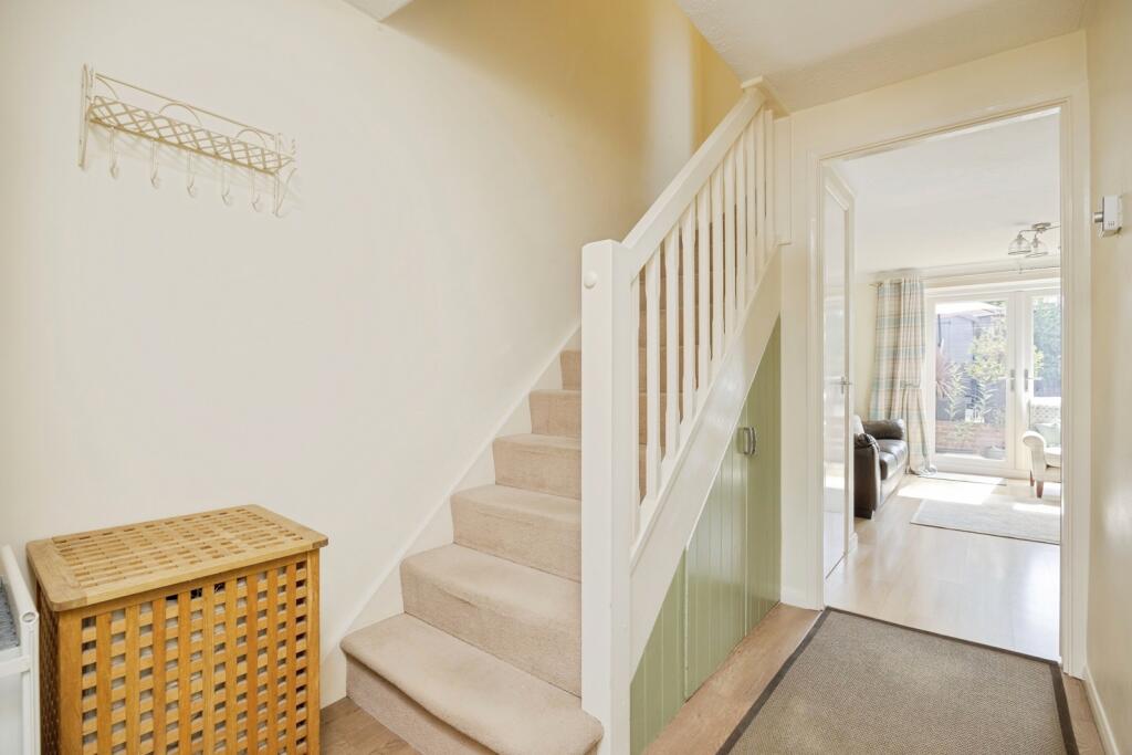 House in Tonbridge - More