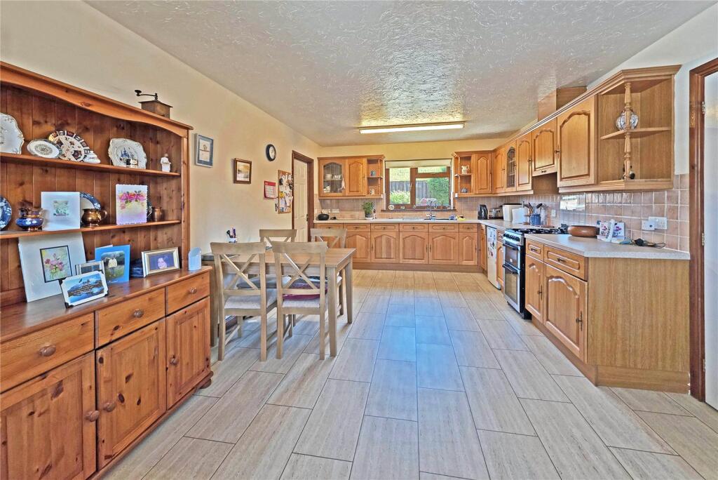 House in Llandrindod - View 5