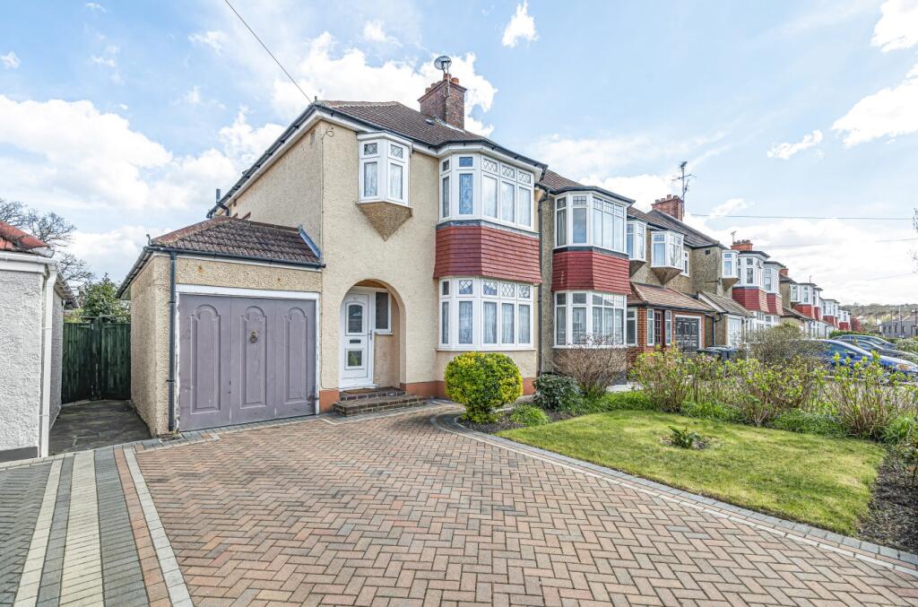 Main image of property: Ridgemount Avenue Shirley CR0