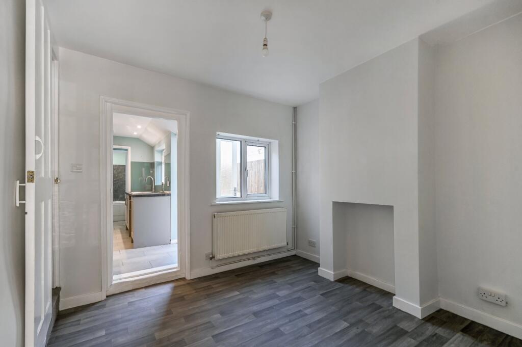 House in Tonbridge - View 4