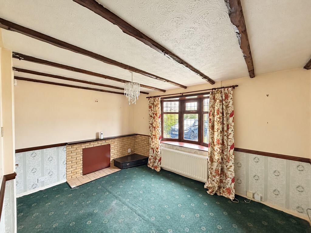 House in Walsall, Little Bloxwich - View 2