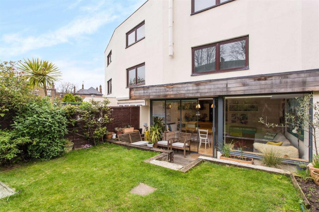 Property photo 11