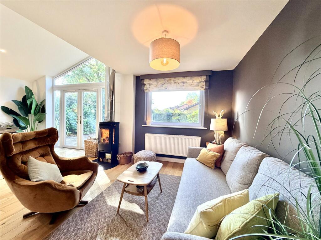 Gold Mead Close, Lymington, Hampshire, SO41 photo 5