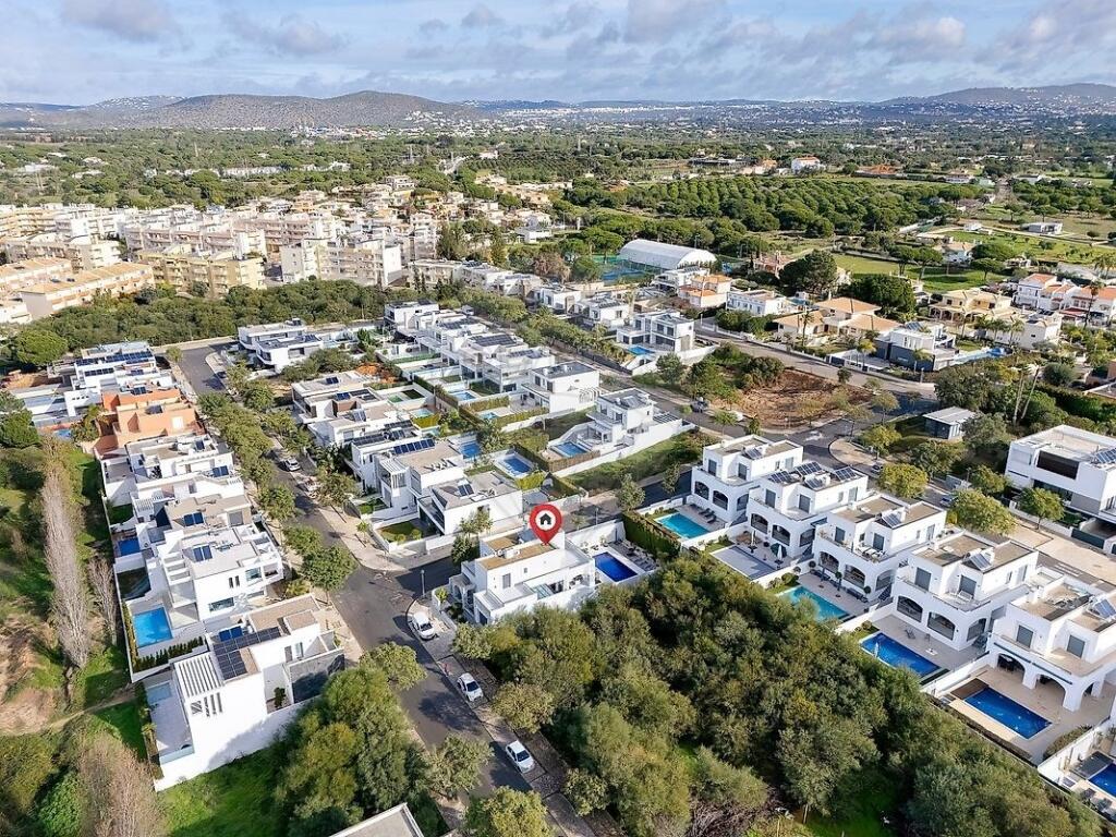 Main image of property: Algarve, Vilasol