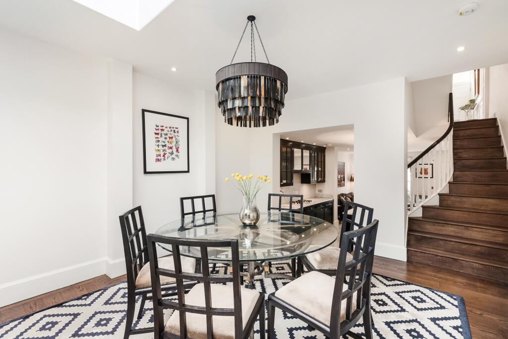 House in London, Belgravia - View 2