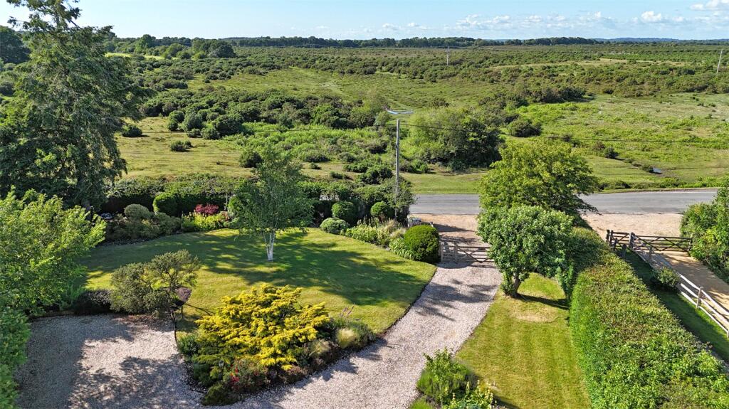 House in Southampton - View 3
