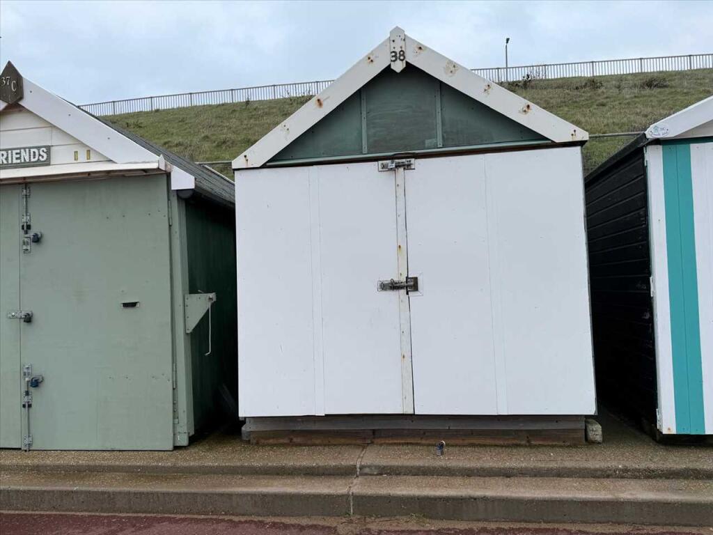 Main image of property: Beach Hut, Kings Avenue, Holland on Sea