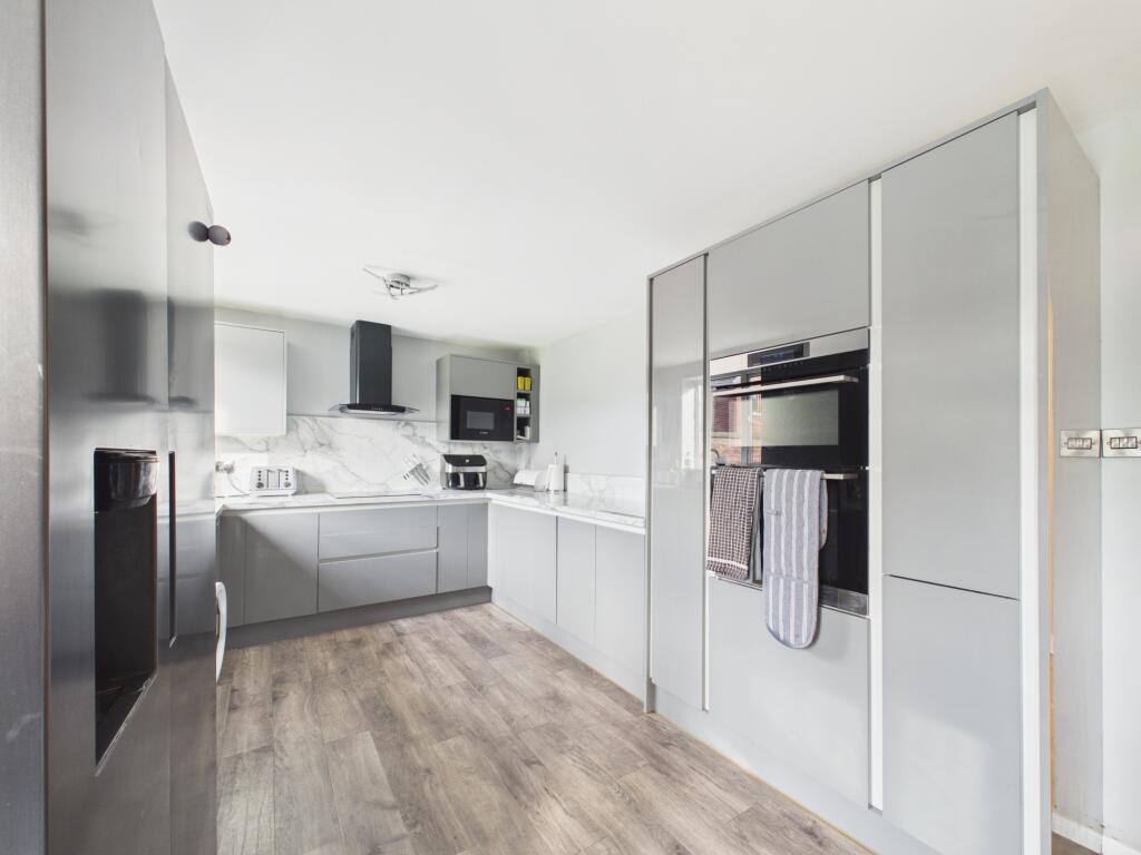 House in North West Leicestershire, Castle Donington - View 4