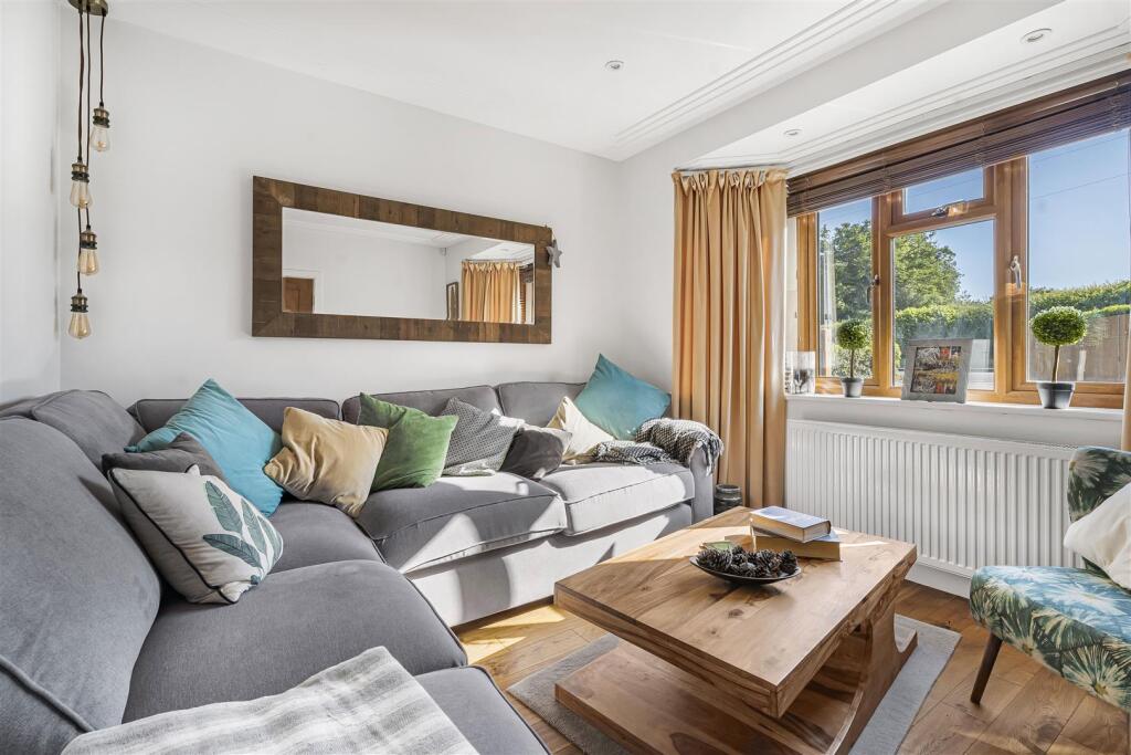 Additional image 11 of Codicote Road, Welwyn