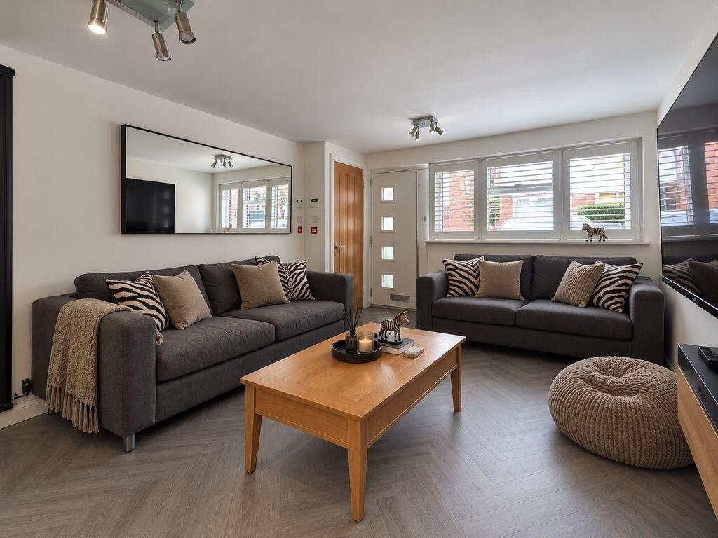 House in Nottingham - View 2