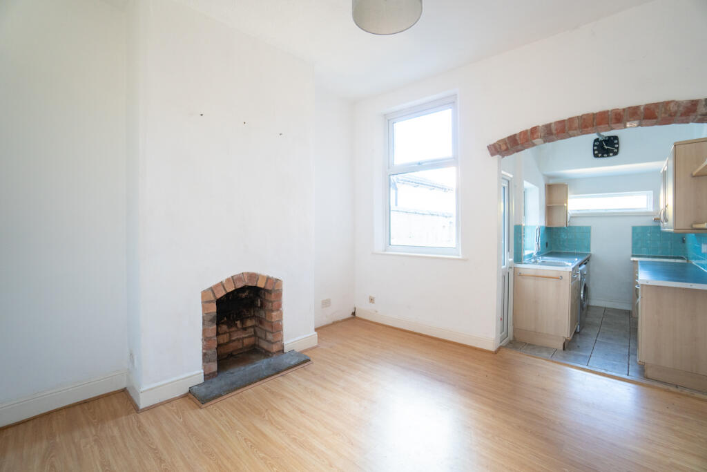 House in Leicester - View 2