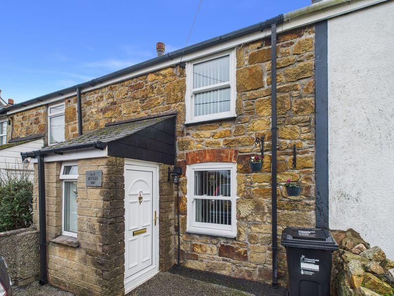 Main image of property: Illogan, Redruth, Charming mid-terrace cottage