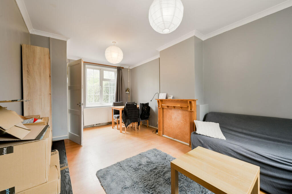 House in London - View 4