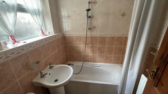 House in Northampton - View 5