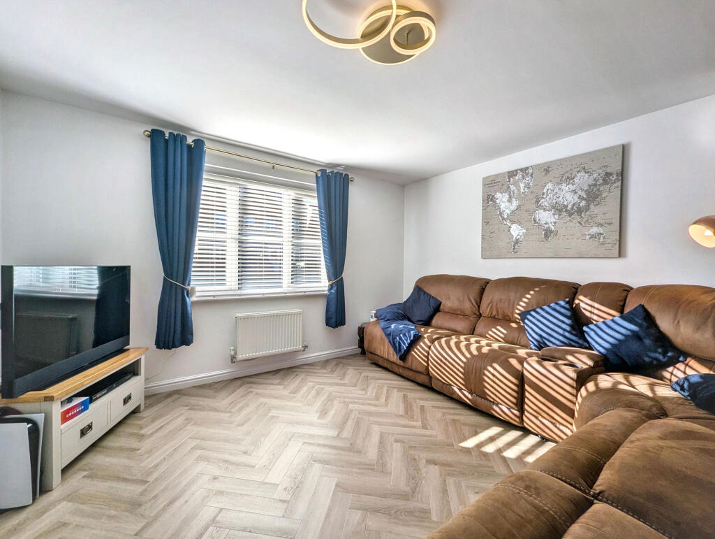 House in Stanley, South Moor - View 2