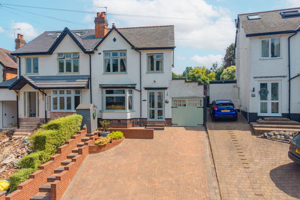 Main image of property: Plymouth Road, Redditch, B97 4NZ